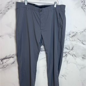 NWT Tags Men’s Under Armour Golf Pants Size 40